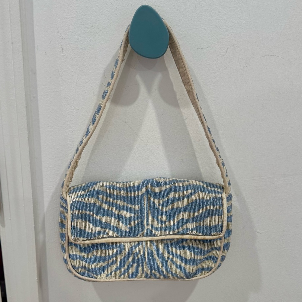 STAUD TOMMY BEADED BAG LIGHT BLUE CREAM